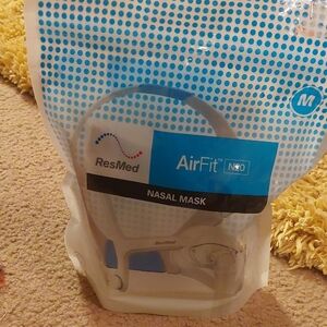 ResMed AirFit N20 Nasal Mask Size Medium Contains Cushion + Frame Sys + Headgear